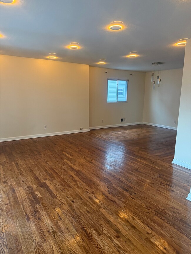 Photo - 123 Spartan Ave Unidad 1