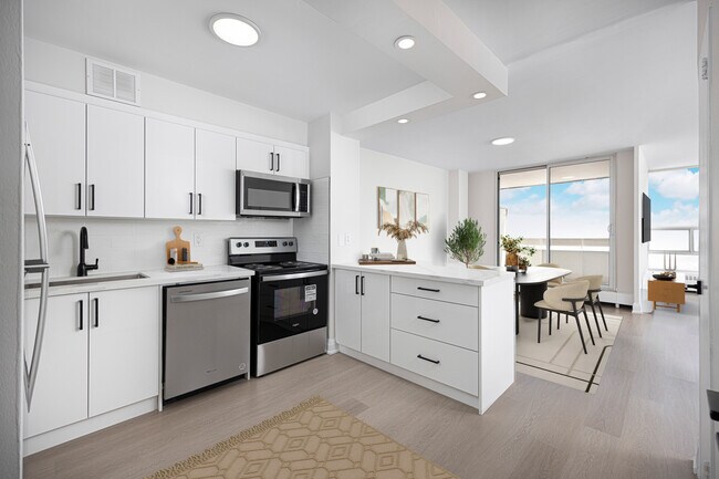 Photo - The Roselawn