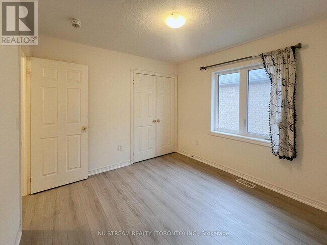 Photo - 37 Kavanagh Ave