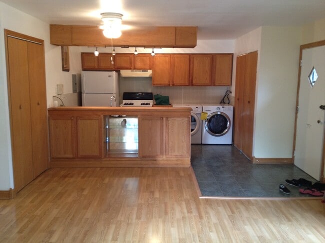 Photo - 1362 Cove Dr