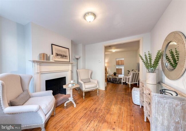 Photo - 931 S Charles St