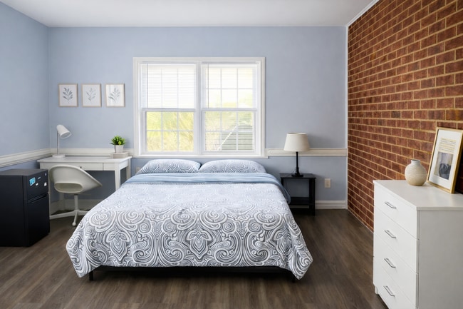 Photo - Space, Comfort & Convenience — Discover This Hidden Gem in Charlotte Unit ROOM 1