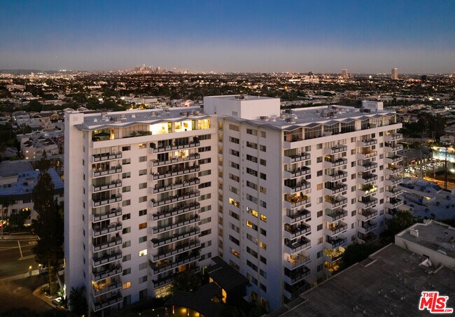 Photo - 1155 N La Cienega Blvd Unit 1109
