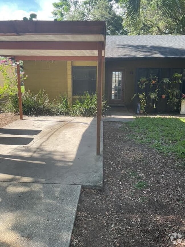 Building Photo - Beautiful Newly Renovated 2 Bedroom 2 Bath... Rental