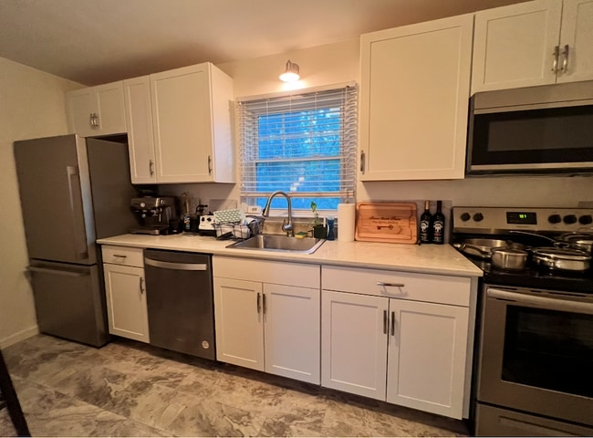 Photo - 136 N Chestnut St Unit 5C