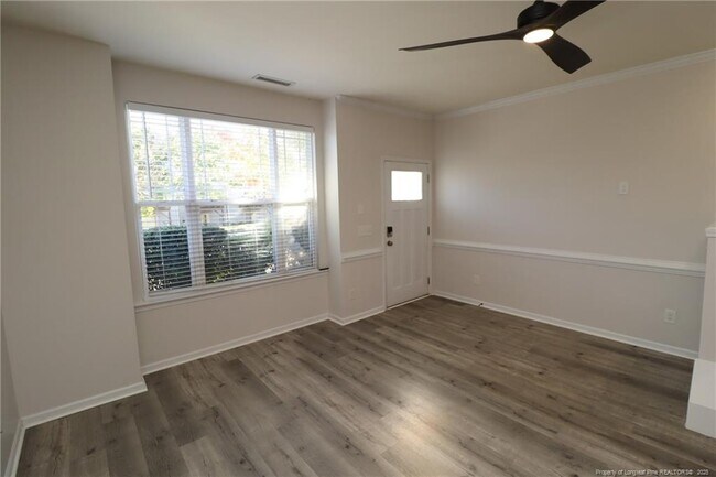 Photo - 309 Carthage Ct