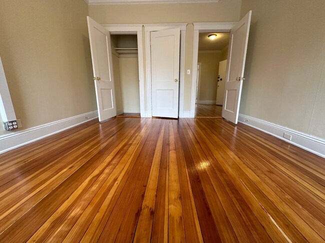 Photo - 1128 Commonwealth Ave Unit 2