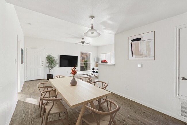 Photo - Huntington Meadows