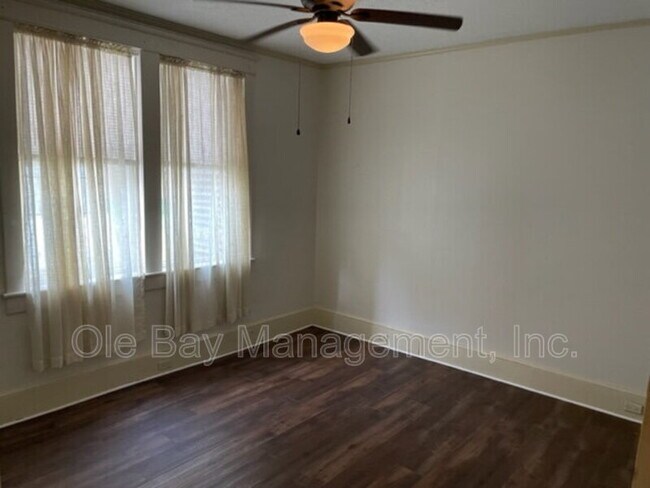 7 S Monterey St Unit 1