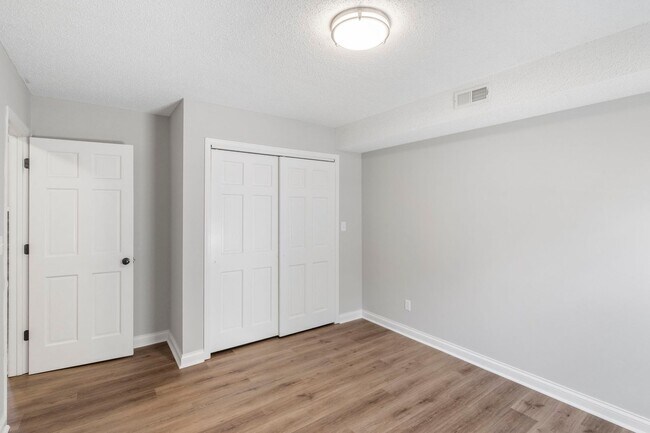NEW 1720-1722-1724-1726 N Chapman Lane