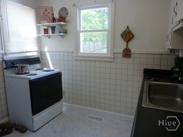 Photo - 158 Gilmer St