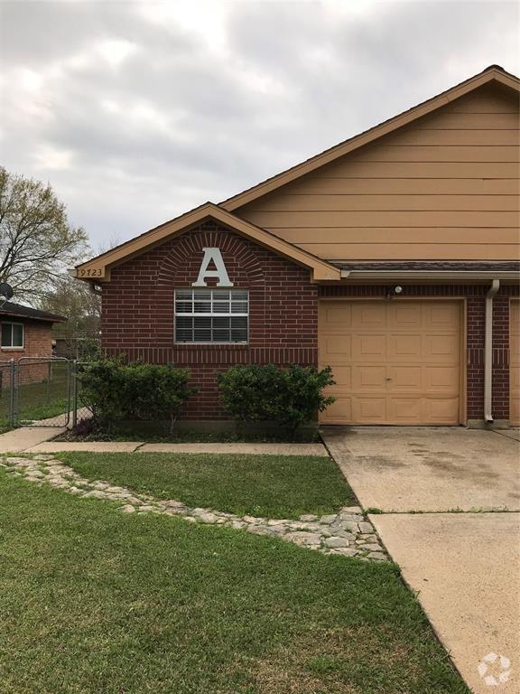 Building Photo - 9723 Youngcrest Dr Rental