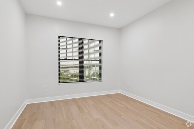 2BR, 2BA - 961SF - Bedroom - Sedna Beverly