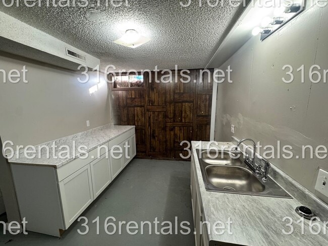 Photo - 1201 Hoch Unit 2