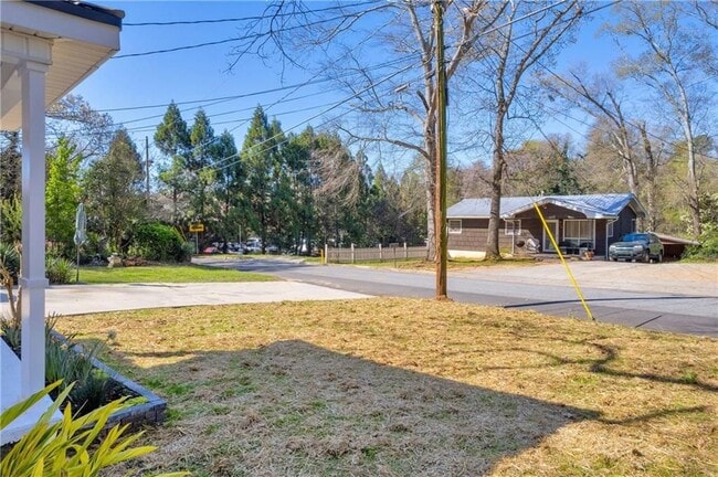 Photo - 315 Evans St