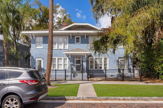 Building Photo - 606 S Park Ave Unit 6