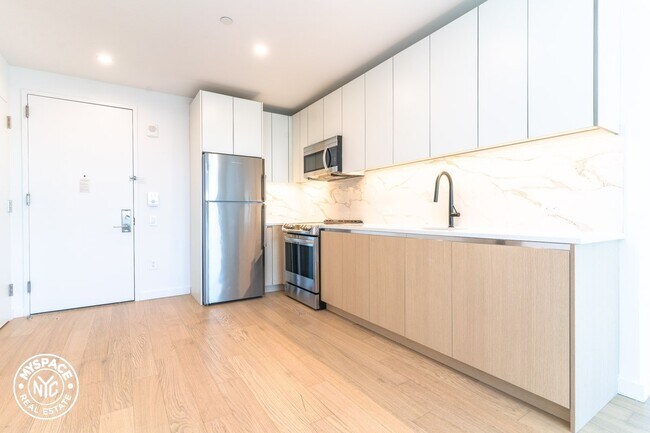 Photo - 123 Linden Blvd Apartment Unit 5H