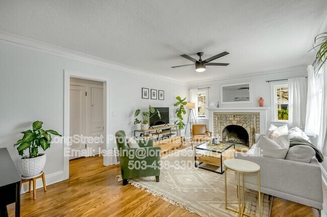 Photo - 6835 NE Fremont St