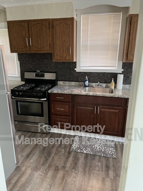 Photo - 33 Merritt Ave Casa