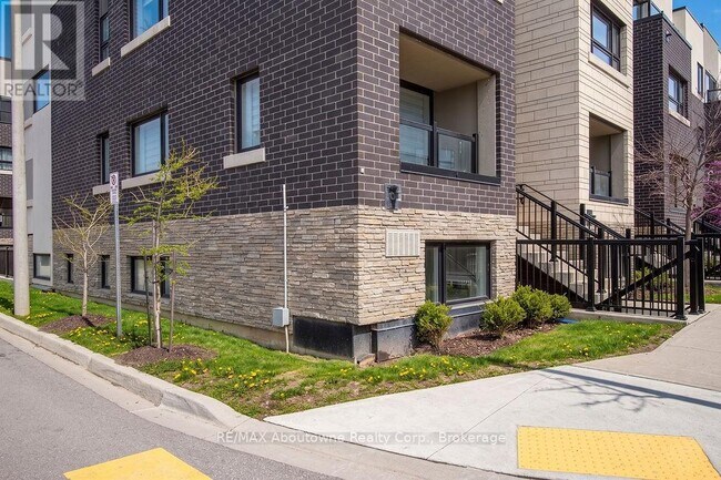 Photo - 1127 Cooke Blvd.