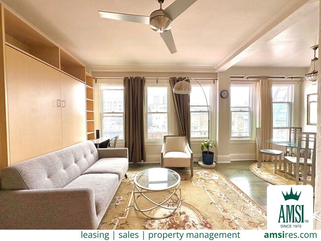 Building Photo - Fantastic Junior 1 bed in Cow Hollow with stunning SF skyline Views Unit 502