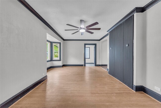 Photo - 3186 E 137th St