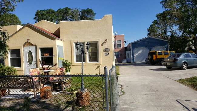 4012 Garden Ave