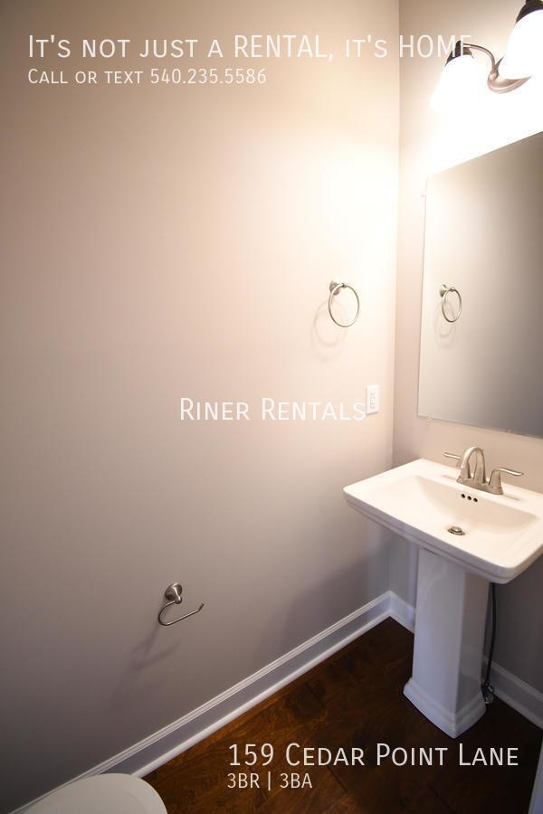 Photo - 159 Cedar Point Ln