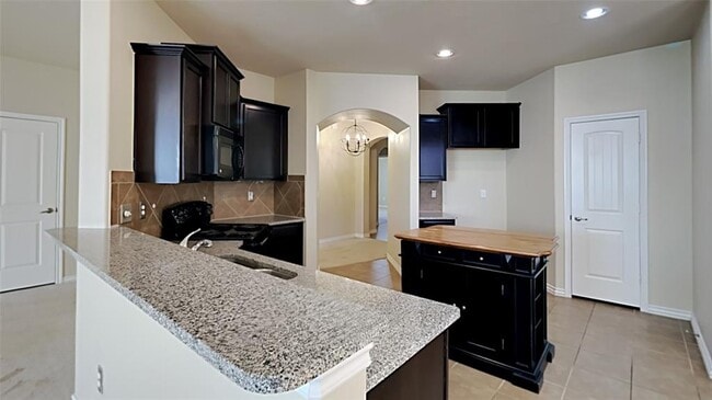 Photo - 11004 SW 38th Cir