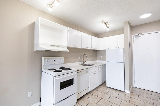 Photo - Mainstreet Place