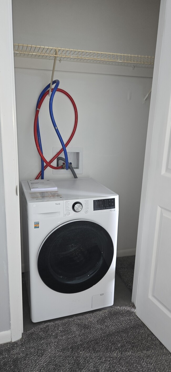 Photo - 14360 Leonard Rd