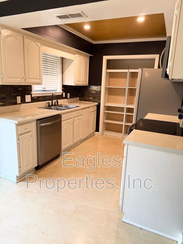 Photo - 1902 Harris St