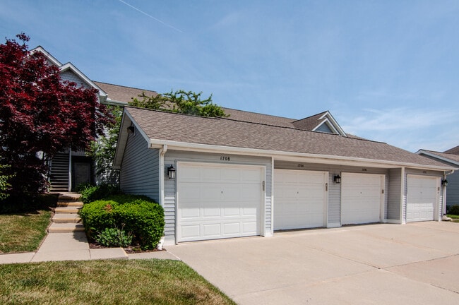 Photo - 1704 Weatherstone Dr