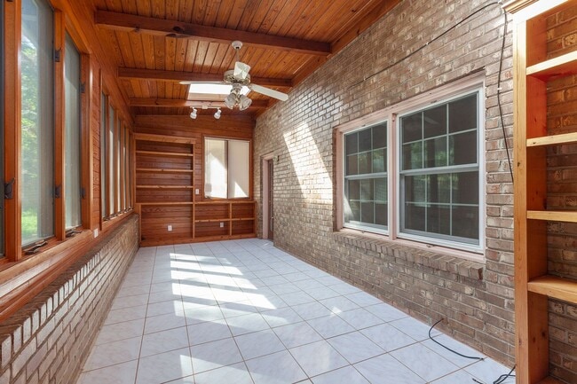 Photo - 3741 Fox Glen Ct NE
