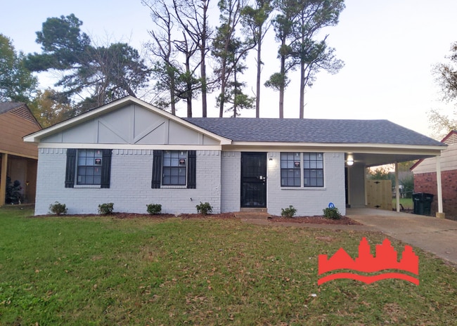 Building Photo - Welcome to 718 Northaven!