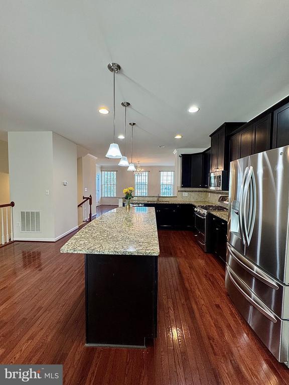 Building Photo - 1774 Rockledge Terrace