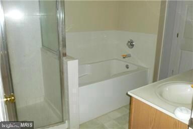 Photo - 1729 Barnett Ct