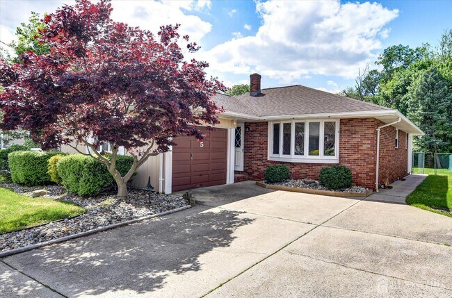 Photo - 5 Hilltop Ave