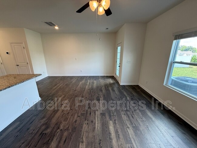 Photo - 30 Moon Rock Ct