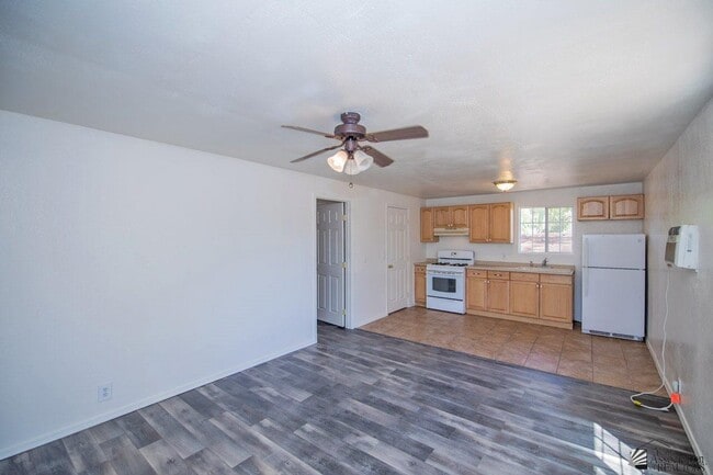 Photo - 251 S 17th Ave