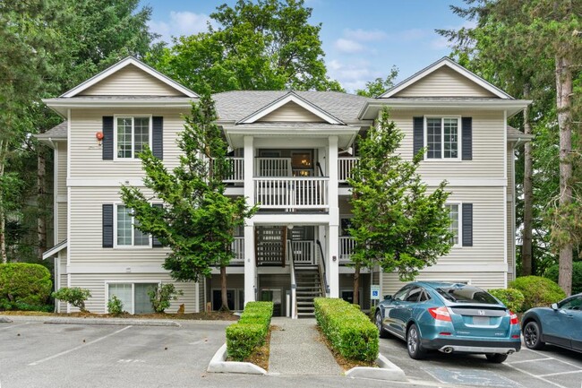 Woodinview Condominium - 2 bedrooms - Woodinview Condominium - 2 bedrooms Unit L302