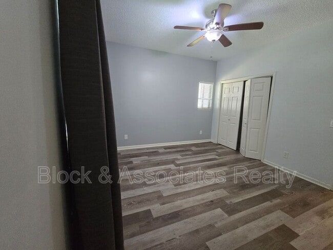 Photo - 234 Davidson St