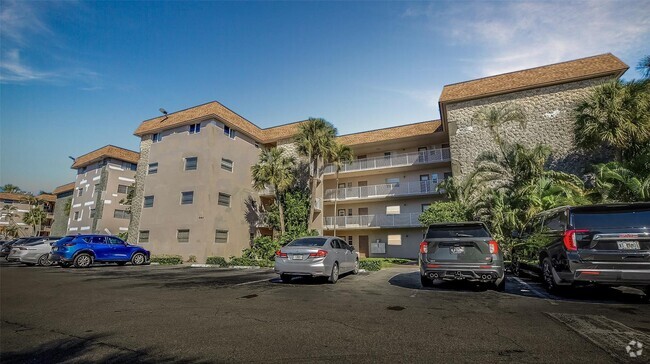 Building Photo - 2440 SW 81st Ave Unit 2440 Rental