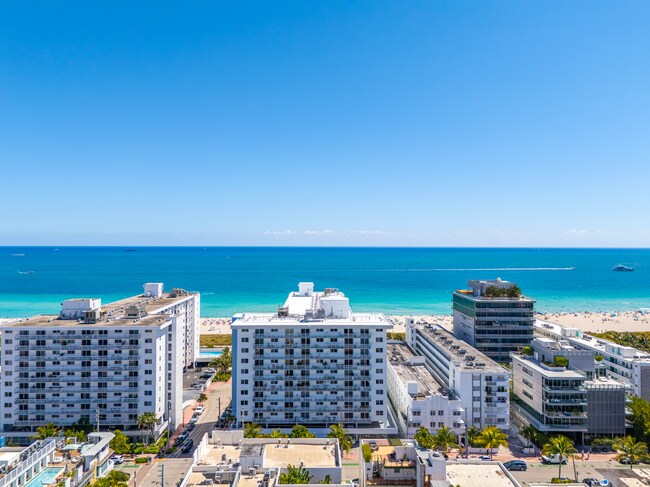 345 Ocean Dr Unit 610