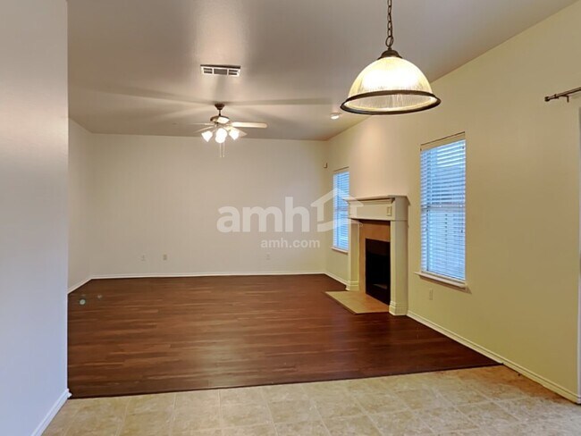 Photo - 4000 Hidden Meadow Ct