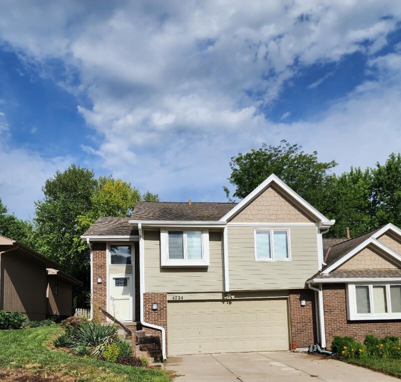 Photo - 4724 N 111th Cir Unit 1