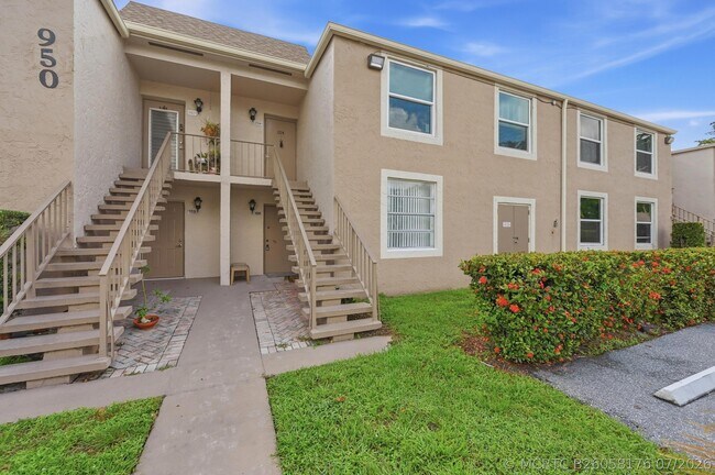 Photo - 950 NW 80th Ave Unit 204