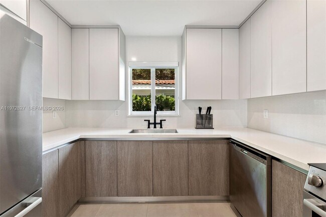 Photo - 45 Palermo Ave