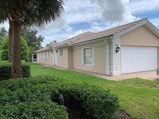 Building Photo - 4929 Kingston Way Rental