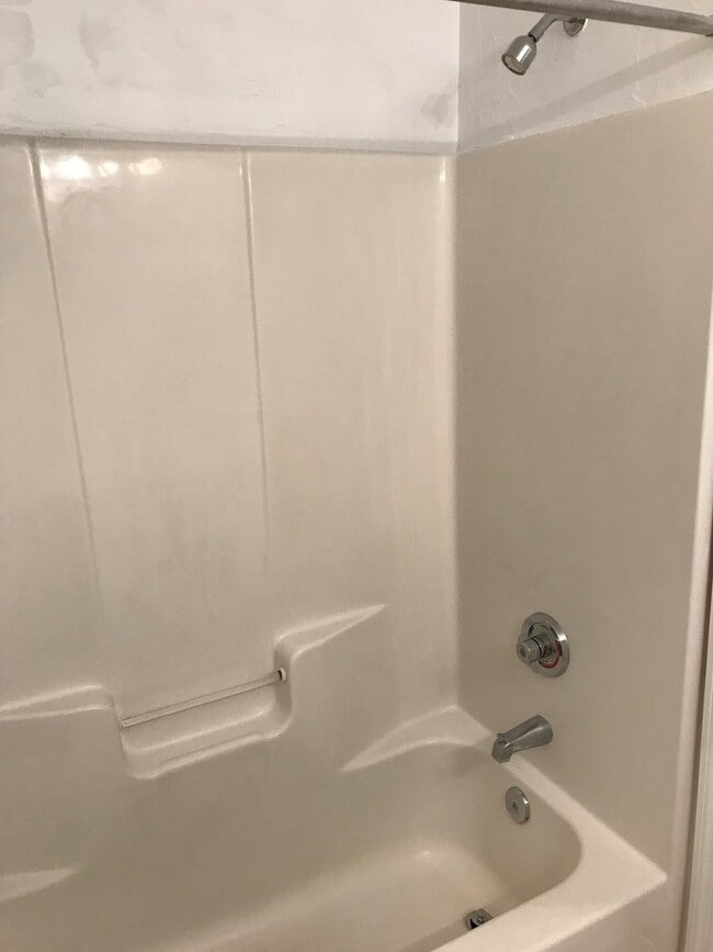 4000 SW 23rd St Unit Bedroom 2 - 2